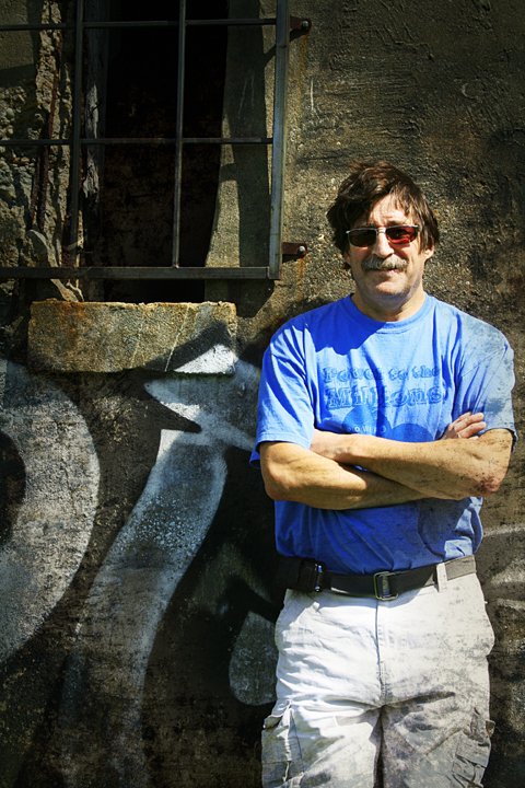 25907_410000734602_14229087460